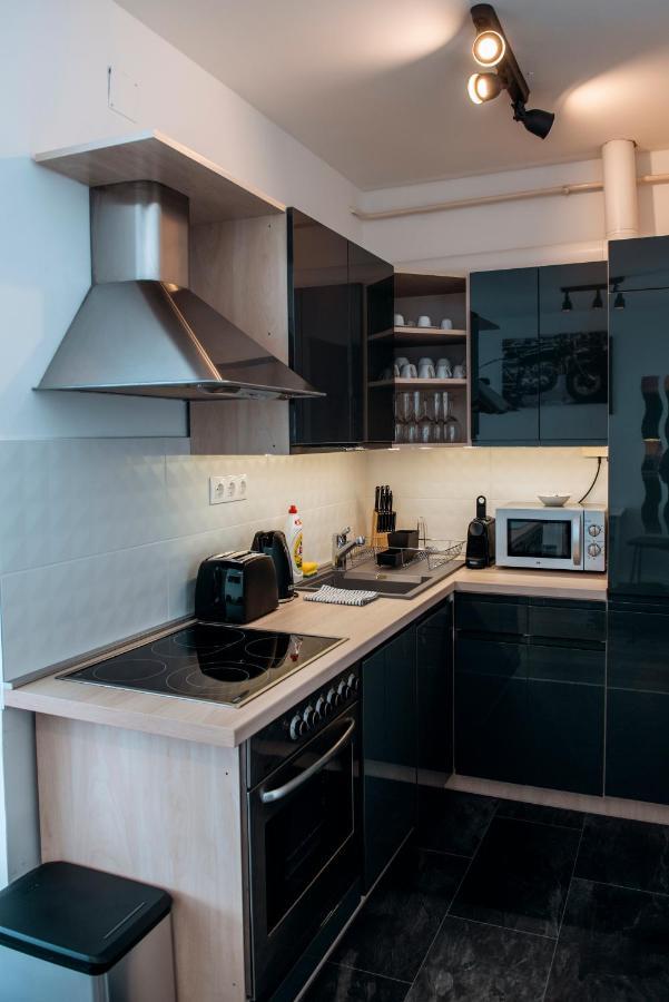 Anavrin Apartman Free Parking Apartment Pecs Ngoại thất bức ảnh