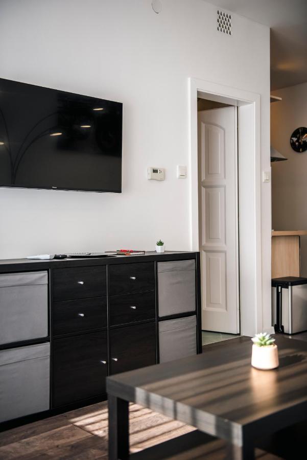 Anavrin Apartman Free Parking Apartment Pecs Ngoại thất bức ảnh